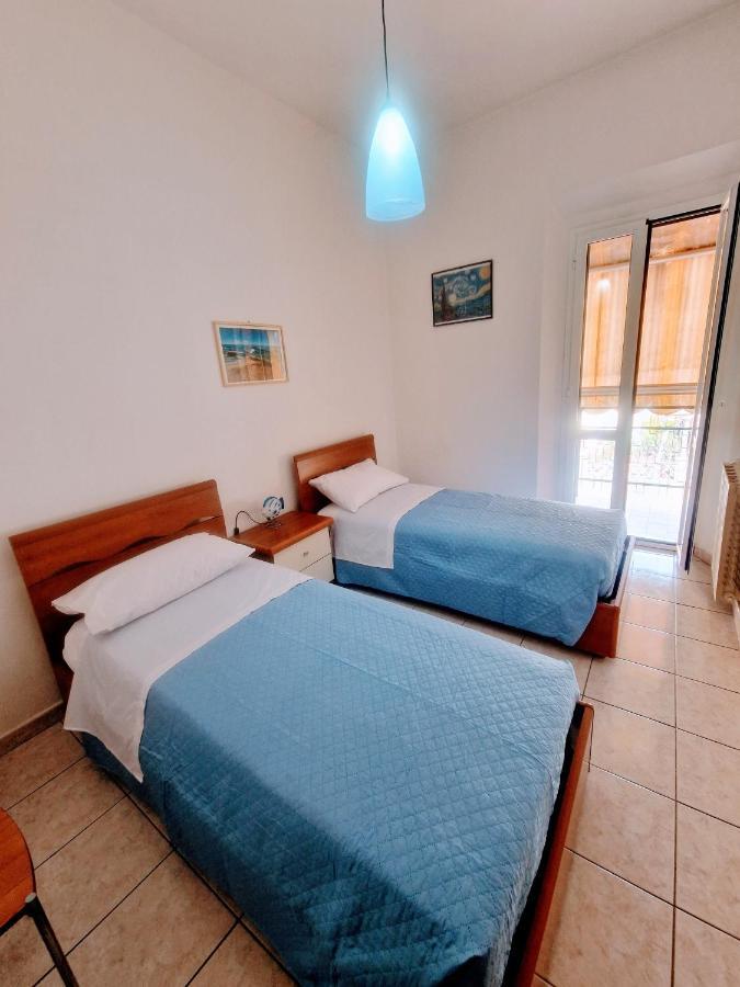 Puzzle Al Mare Apartment Фолоника Екстериор снимка