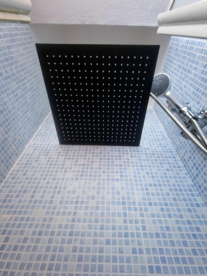 Puzzle Al Mare Apartment Фолоника Екстериор снимка